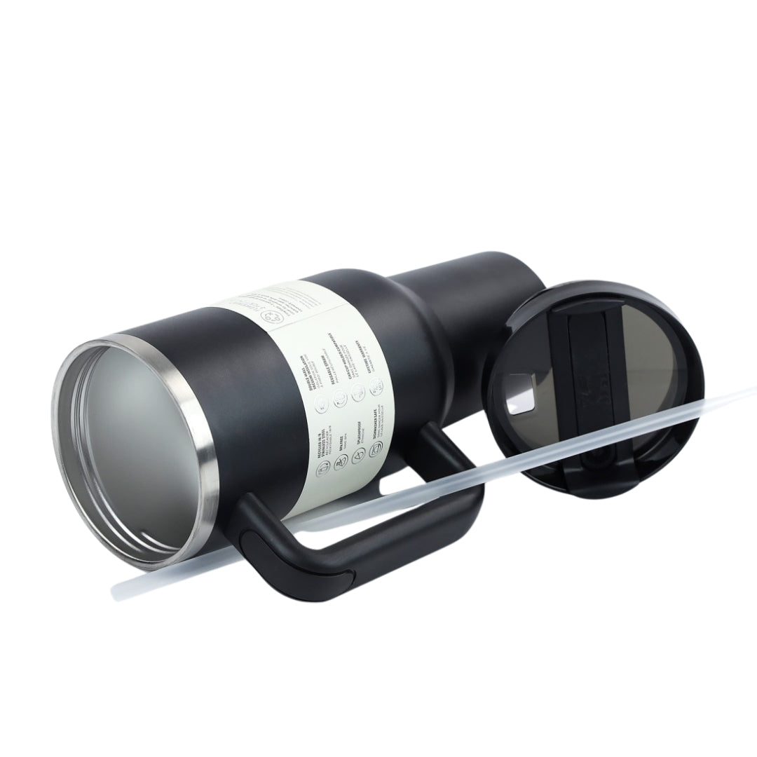 Stanley Quencher H2.0 Flowstate Tumbler – 40 oz (1.2L) | Premium Batch - Pure Black