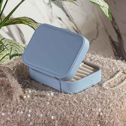 Mini Jewellery Organizer – Compact & Elegant 💍✨